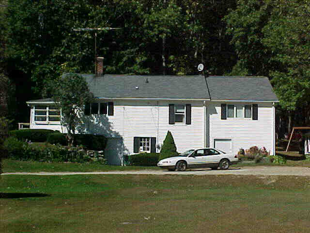 Building photograph for 6 BLOOMER LANE